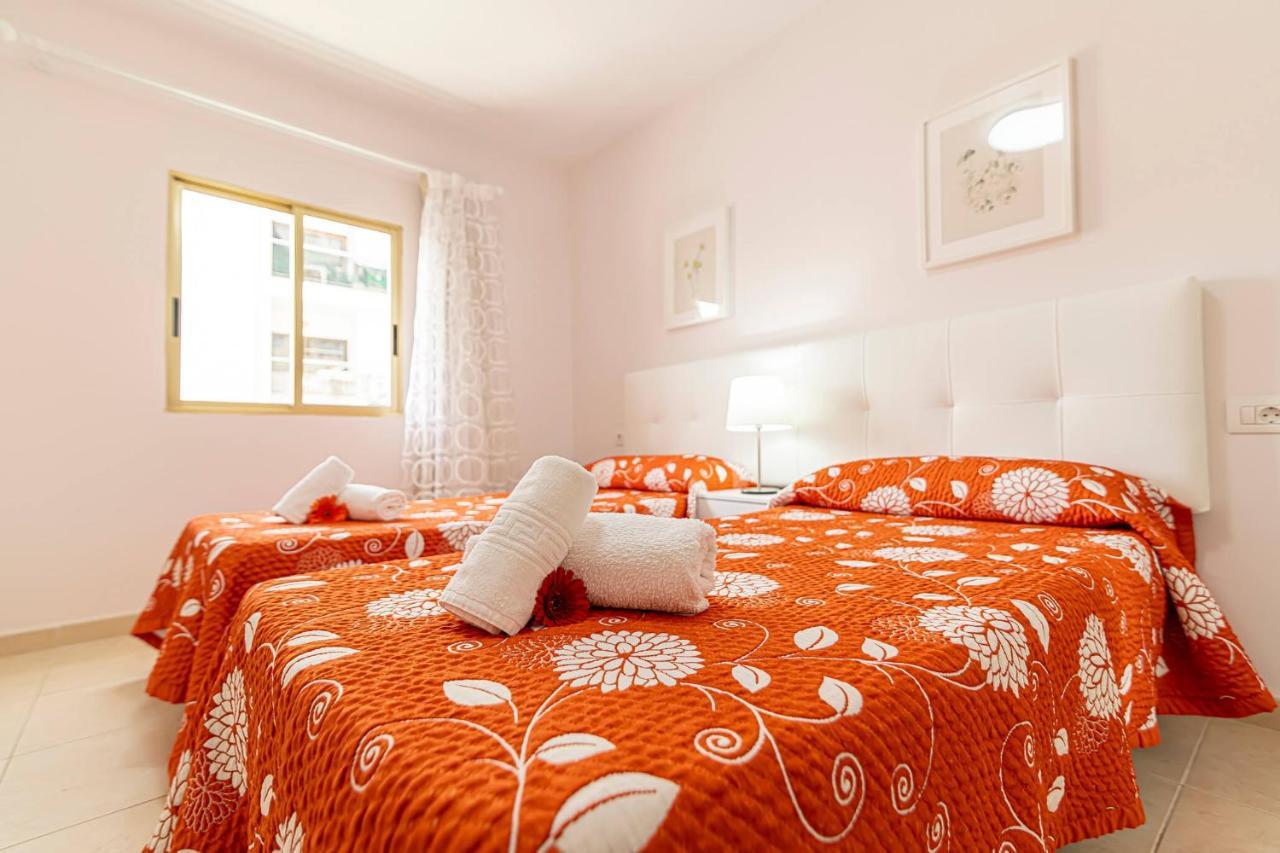 Apartamentos En El Centro De Los Cristianos Arona  Luaran gambar