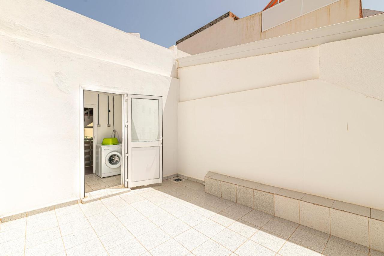 Apartamentos En El Centro De Los Cristianos Arona  Luaran gambar