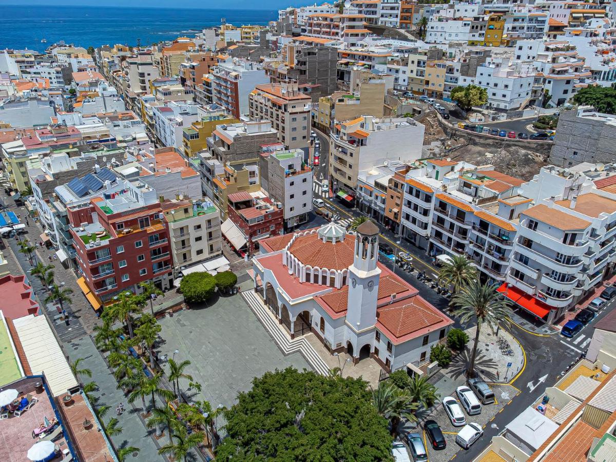 Apartamentos En El Centro De Los Cristianos Arona  Luaran gambar